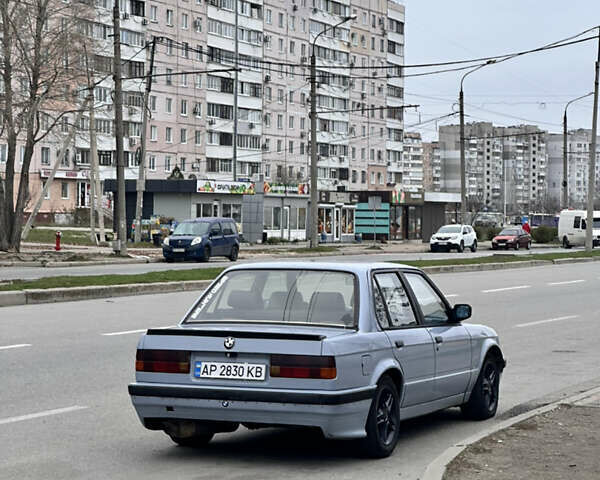 Сірий БМВ 3 Серія, об'ємом двигуна 1.99 л та пробігом 150 тис. км за 2100 $, фото 1 на Automoto.ua