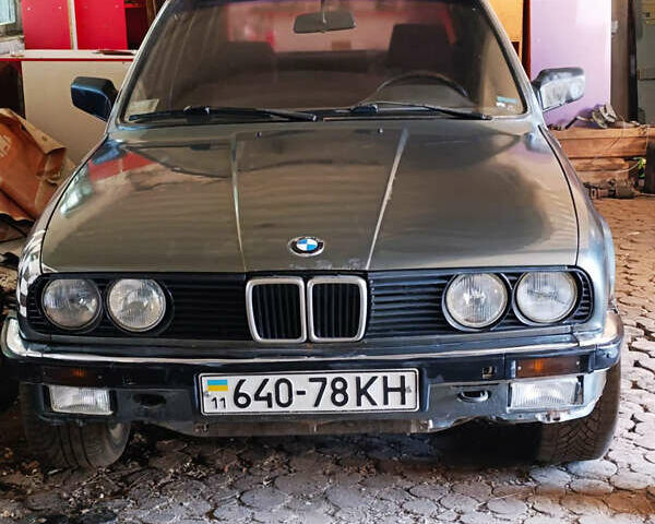 Серый БМВ 3 Серия, объемом двигателя 1.8 л и пробегом 300 тыс. км за 1200 $, фото 1 на Automoto.ua