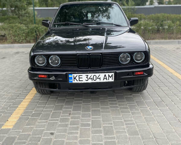 Серый БМВ 3 Серия, объемом двигателя 1.8 л и пробегом 50 тыс. км за 3000 $, фото 1 на Automoto.ua