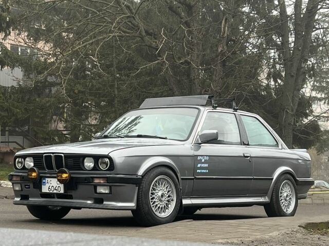 Сірий БМВ 3 Серія, об'ємом двигуна 2.5 л та пробігом 300 тис. км за 8000 $, фото 1 на Automoto.ua