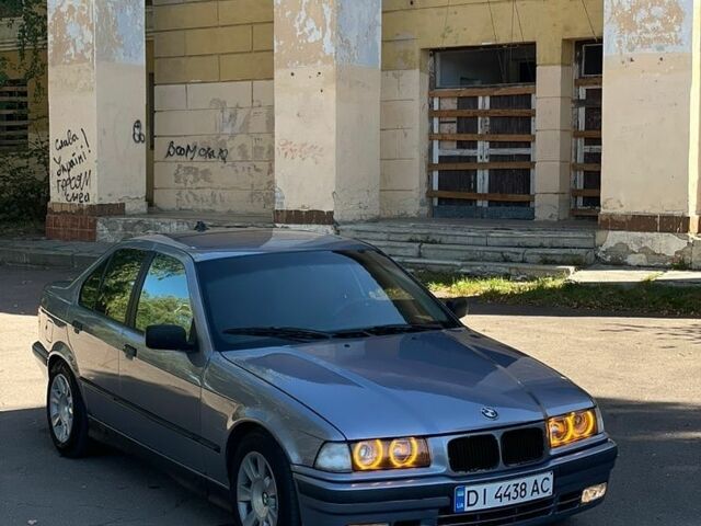 Сірий БМВ 3 Серія, об'ємом двигуна 1.78 л та пробігом 360 тис. км за 2700 $, фото 1 на Automoto.ua