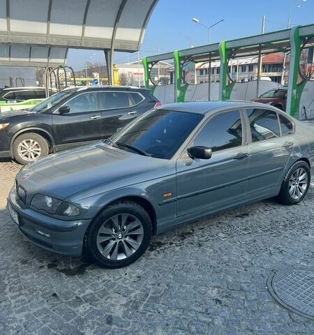 Серый БМВ 3 Серия, объемом двигателя 2 л и пробегом 302 тыс. км за 3950 $, фото 1 на Automoto.ua