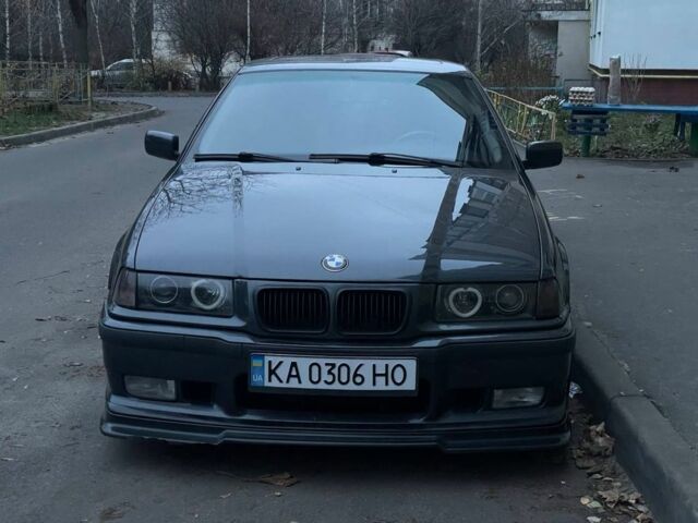 Серый БМВ 3 Серия, объемом двигателя 2.8 л и пробегом 250 тыс. км за 6000 $, фото 1 на Automoto.ua