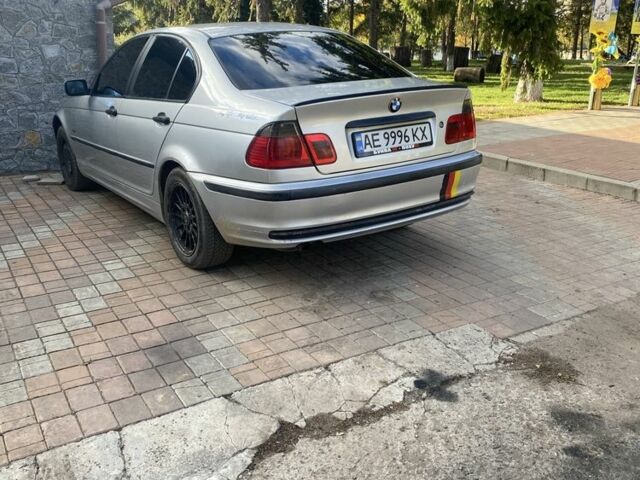 Сірий БМВ 3 Серія, об'ємом двигуна 2 л та пробігом 412 тис. км за 4200 $, фото 1 на Automoto.ua