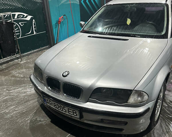 Серый БМВ 3 Серия, объемом двигателя 1.9 л и пробегом 303 тыс. км за 2500 $, фото 1 на Automoto.ua