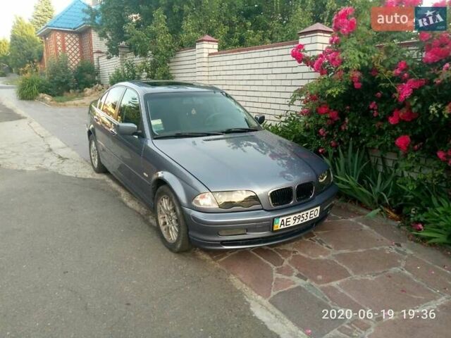Сірий БМВ 3 Серія, об'ємом двигуна 2 л та пробігом 400 тис. км за 6000 $, фото 1 на Automoto.ua