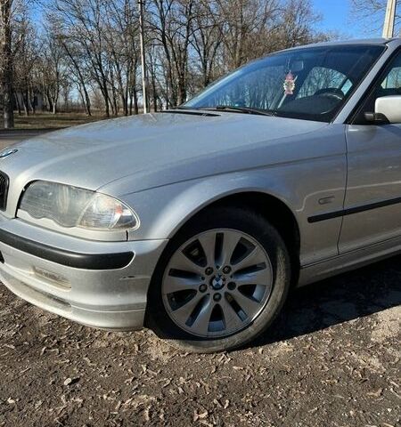 Серый БМВ 3 Серия, объемом двигателя 1.9 л и пробегом 340 тыс. км за 4600 $, фото 1 на Automoto.ua