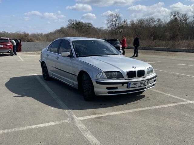 Сірий БМВ 3 Серія, об'ємом двигуна 2 л та пробігом 200 тис. км за 1600 $, фото 1 на Automoto.ua