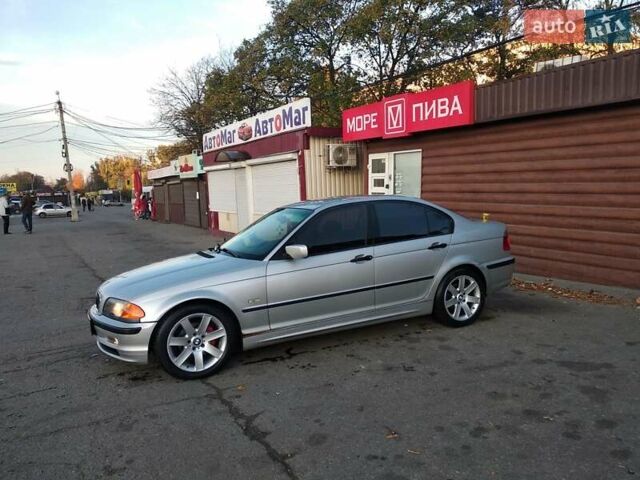 Сірий БМВ 3 Серія, об'ємом двигуна 2 л та пробігом 305 тис. км за 4300 $, фото 1 на Automoto.ua