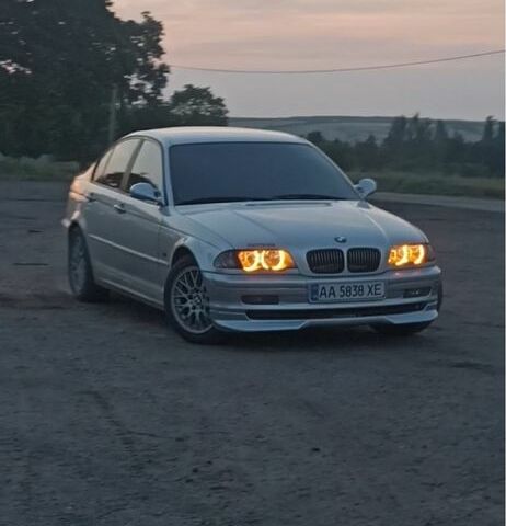 Сірий БМВ 3 Серія, об'ємом двигуна 1.9 л та пробігом 350 тис. км за 4000 $, фото 1 на Automoto.ua