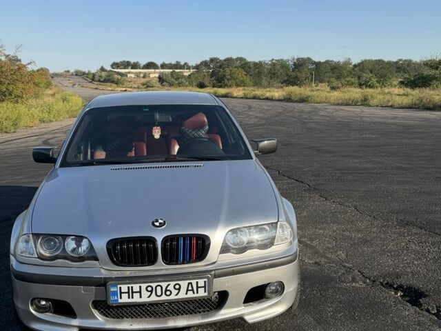 Серый БМВ 3 Серия, объемом двигателя 3 л и пробегом 1 тыс. км за 4316 $, фото 1 на Automoto.ua