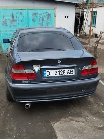 Серый БМВ 3 Серия, объемом двигателя 2 л и пробегом 400 тыс. км за 5550 $, фото 1 на Automoto.ua