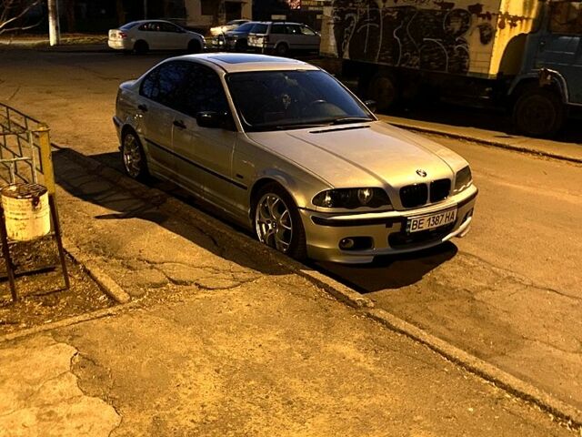 Сірий БМВ 3 Серія, об'ємом двигуна 2 л та пробігом 350 тис. км за 4300 $, фото 1 на Automoto.ua