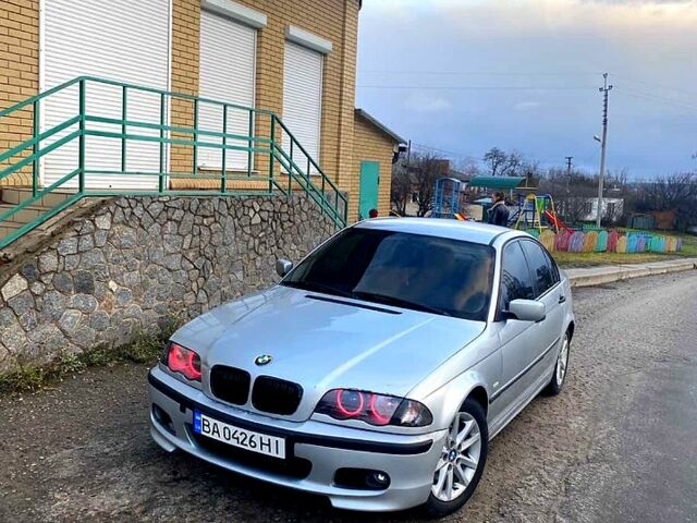 Сірий БМВ 3 Серія, об'ємом двигуна 1.9 л та пробігом 200 тис. км за 3400 $, фото 1 на Automoto.ua