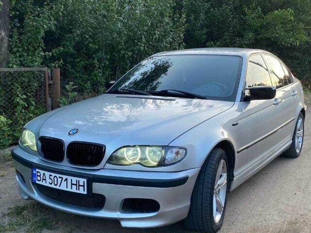 Серый БМВ 3 Серия, объемом двигателя 1.8 л и пробегом 300 тыс. км за 4999 $, фото 1 на Automoto.ua