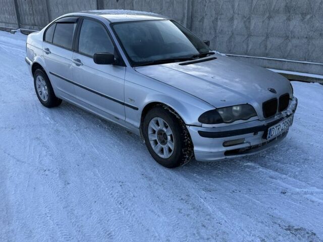 Серый БМВ 3 Серия, объемом двигателя 1.8 л и пробегом 300 тыс. км за 2000 $, фото 1 на Automoto.ua