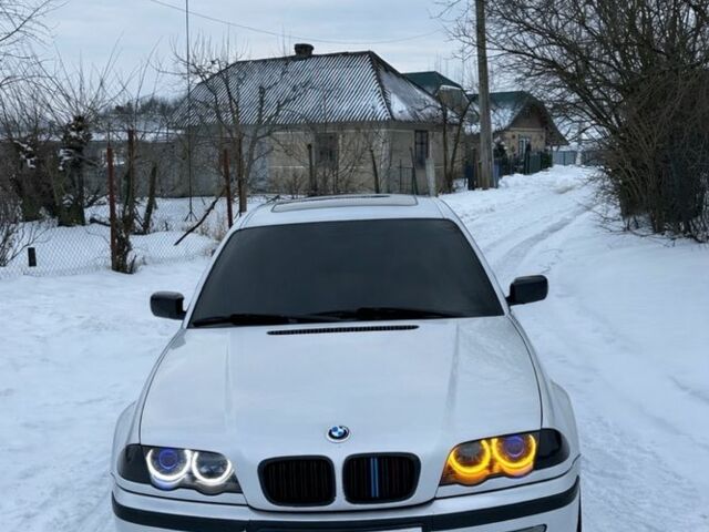 Серый БМВ 3 Серия, объемом двигателя 2 л и пробегом 430 тыс. км за 4000 $, фото 1 на Automoto.ua