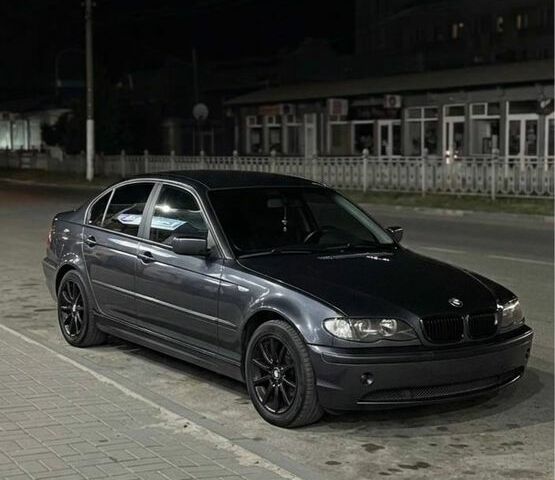 Серый БМВ 3 Серия, объемом двигателя 2 л и пробегом 297 тыс. км за 4000 $, фото 1 на Automoto.ua