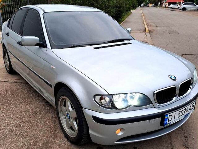 Серый БМВ 3 Серия, объемом двигателя 2 л и пробегом 300 тыс. км за 4650 $, фото 1 на Automoto.ua