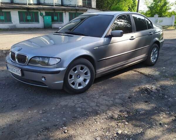 Серый БМВ 3 Серия, объемом двигателя 2 л и пробегом 324 тыс. км за 5000 $, фото 1 на Automoto.ua