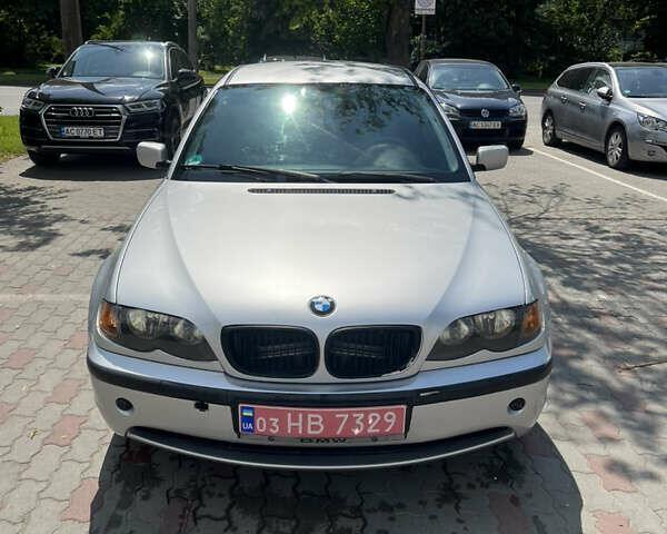 Серый БМВ 3 Серия, объемом двигателя 2 л и пробегом 292 тыс. км за 5300 $, фото 1 на Automoto.ua