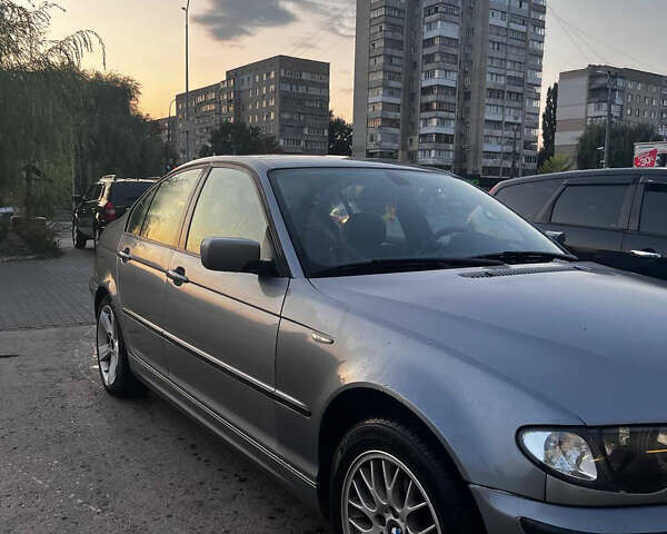 Серый БМВ 3 Серия, объемом двигателя 2 л и пробегом 198 тыс. км за 5500 $, фото 1 на Automoto.ua