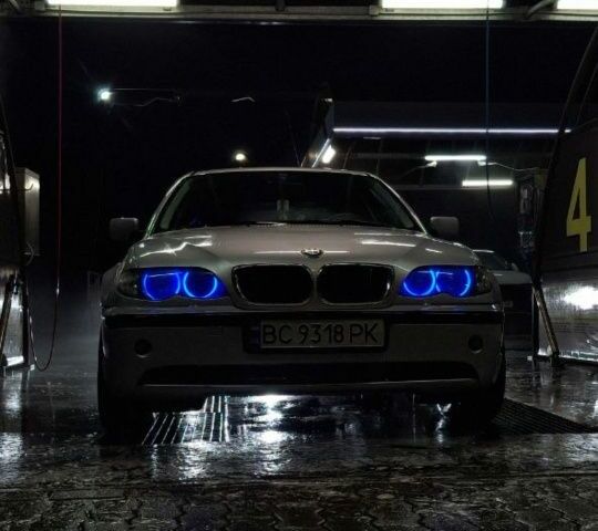 Серый БМВ 3 Серия, объемом двигателя 1.8 л и пробегом 270 тыс. км за 4600 $, фото 1 на Automoto.ua