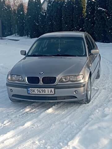 Серый БМВ 3 Серия, объемом двигателя 2 л и пробегом 206 тыс. км за 5400 $, фото 1 на Automoto.ua