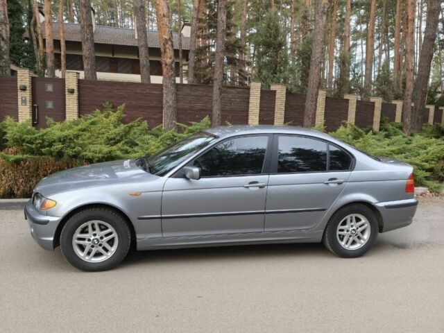 Серый БМВ 3 Серия, объемом двигателя 1.8 л и пробегом 300 тыс. км за 5000 $, фото 1 на Automoto.ua