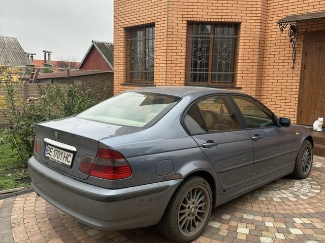 Серый БМВ 3 Серия, объемом двигателя 2.2 л и пробегом 200 тыс. км за 3800 $, фото 1 на Automoto.ua