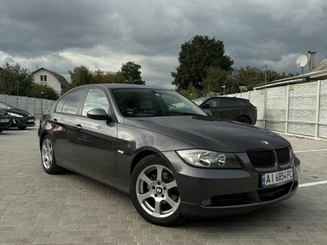 Серый БМВ 3 Серия, объемом двигателя 2 л и пробегом 300 тыс. км за 6700 $, фото 1 на Automoto.ua