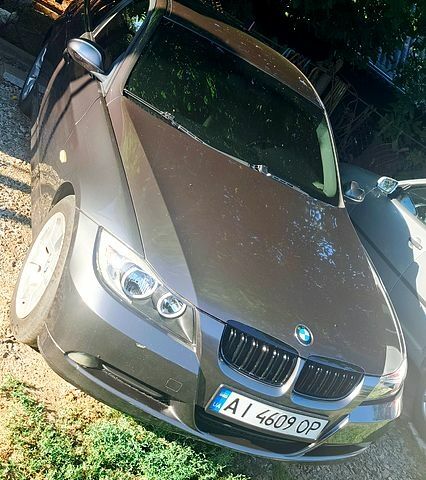 Серый БМВ 3 Серия, объемом двигателя 2 л и пробегом 249 тыс. км за 7500 $, фото 1 на Automoto.ua