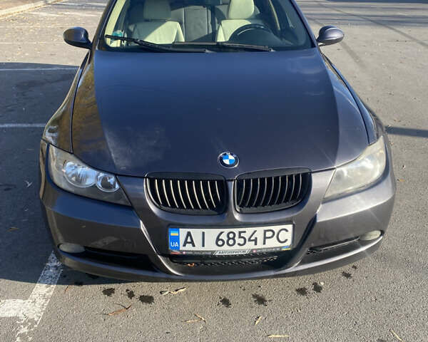 Серый БМВ 3 Серия, объемом двигателя 2 л и пробегом 320 тыс. км за 6400 $, фото 1 на Automoto.ua