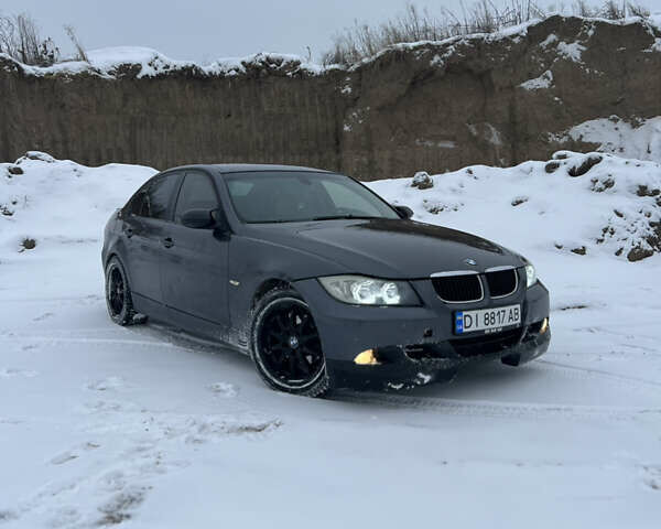 Сірий БМВ 3 Серія, об'ємом двигуна 2 л та пробігом 250 тис. км за 6350 $, фото 1 на Automoto.ua