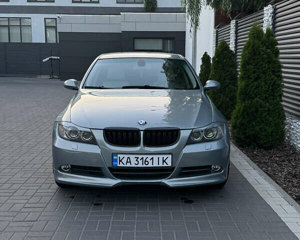 Сірий БМВ 3 Серія, об'ємом двигуна 2 л та пробігом 259 тис. км за 7200 $, фото 1 на Automoto.ua