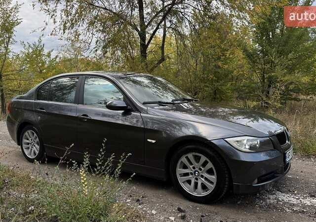 Сірий БМВ 3 Серія, об'ємом двигуна 2 л та пробігом 210 тис. км за 8500 $, фото 1 на Automoto.ua