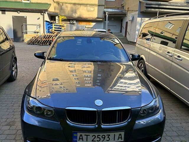 Серый БМВ 3 Серия, объемом двигателя 2 л и пробегом 274 тыс. км за 6800 $, фото 1 на Automoto.ua