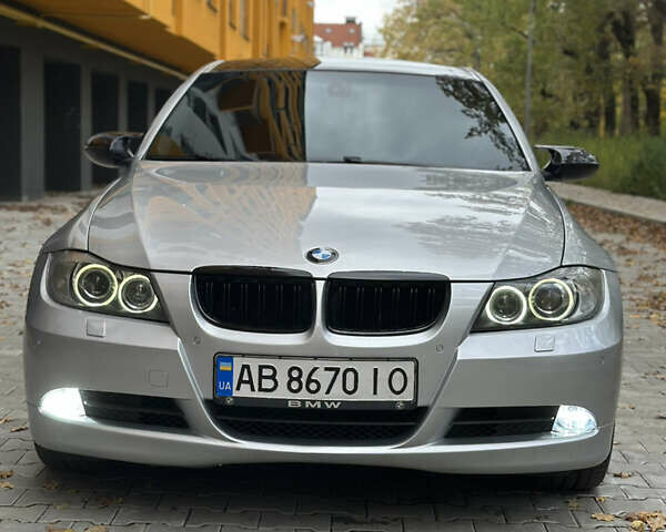 Серый БМВ 3 Серия, объемом двигателя 2.5 л и пробегом 280 тыс. км за 8500 $, фото 1 на Automoto.ua