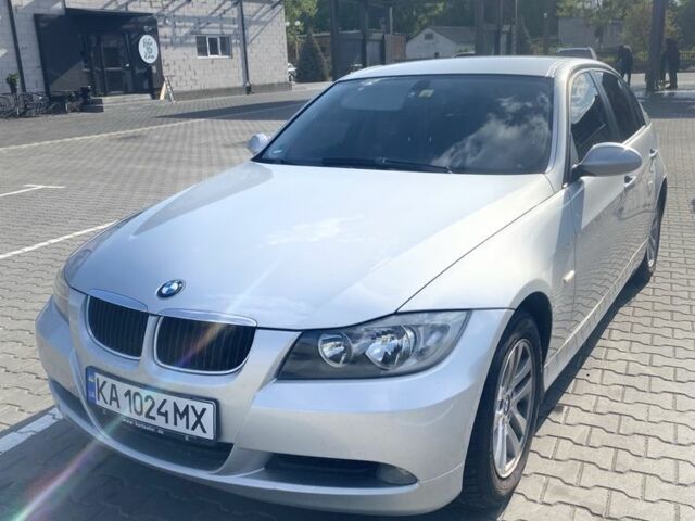 Серый БМВ 3 Серия, объемом двигателя 2 л и пробегом 235 тыс. км за 6200 $, фото 1 на Automoto.ua