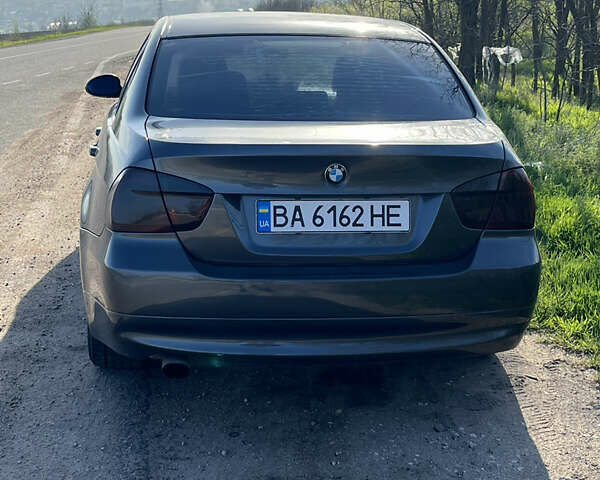 Серый БМВ 3 Серия, объемом двигателя 2 л и пробегом 230 тыс. км за 5900 $, фото 1 на Automoto.ua