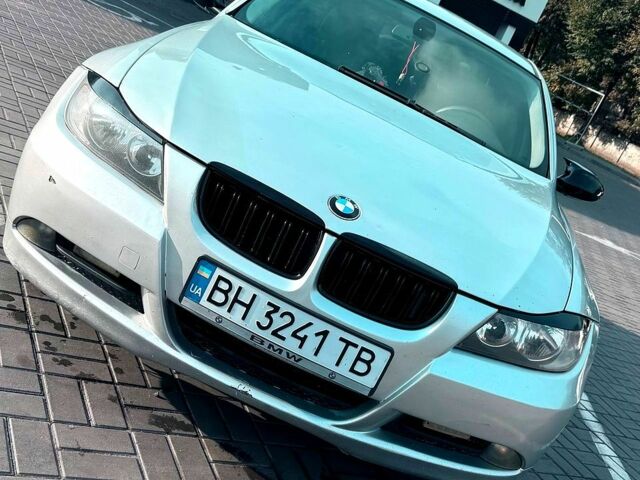 Серый БМВ 3 Серия, объемом двигателя 2 л и пробегом 280 тыс. км за 7500 $, фото 1 на Automoto.ua