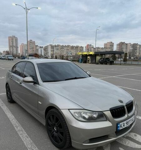 Серый БМВ 3 Серия, объемом двигателя 2 л и пробегом 309 тыс. км за 7000 $, фото 1 на Automoto.ua