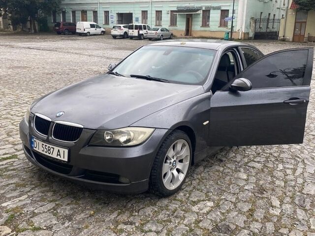 Серый БМВ 3 Серия, объемом двигателя 2 л и пробегом 245 тыс. км за 5700 $, фото 1 на Automoto.ua