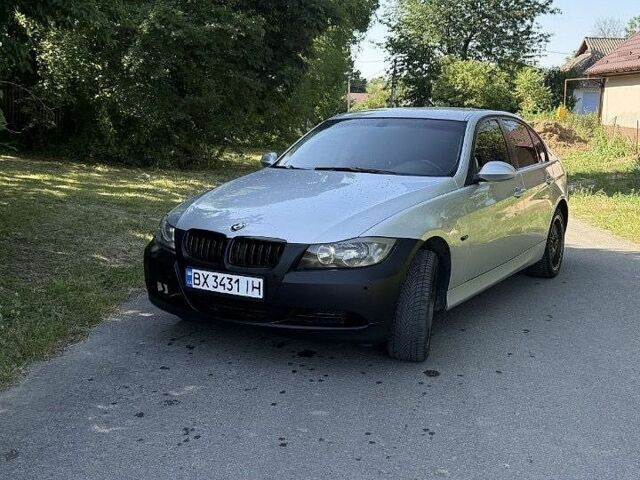 Серый БМВ 3 Серия, объемом двигателя 2 л и пробегом 316 тыс. км за 5500 $, фото 1 на Automoto.ua