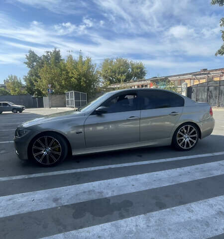 Серый БМВ 3 Серия, объемом двигателя 2 л и пробегом 265 тыс. км за 7500 $, фото 1 на Automoto.ua