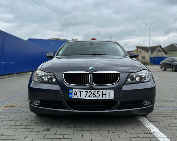 Серый БМВ 3 Серия, объемом двигателя 2 л и пробегом 230 тыс. км за 7950 $, фото 1 на Automoto.ua