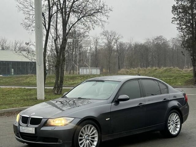 Сірий БМВ 3 Серія, об'ємом двигуна 2 л та пробігом 260 тис. км за 3200 $, фото 1 на Automoto.ua