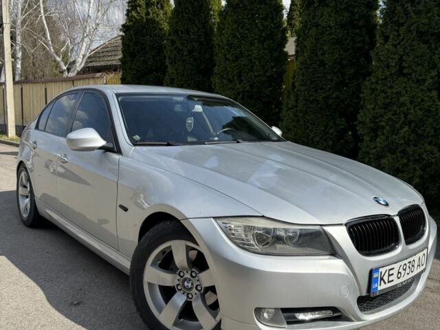 Серый БМВ 3 Серия, объемом двигателя 1.6 л и пробегом 320 тыс. км за 7500 $, фото 1 на Automoto.ua