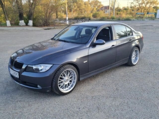 Серый БМВ 3 Серия, объемом двигателя 2 л и пробегом 350 тыс. км за 5950 $, фото 1 на Automoto.ua