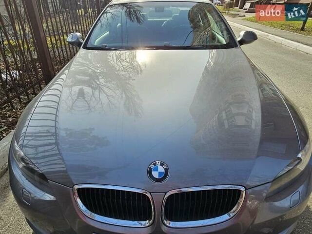 Серый БМВ 3 Серия, объемом двигателя 2 л и пробегом 116 тыс. км за 10500 $, фото 1 на Automoto.ua